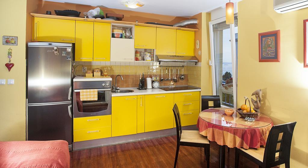Apartment Sunny Yellow - With Balcony And Parking Place, Σπλιτ Δωμάτιο φωτογραφία