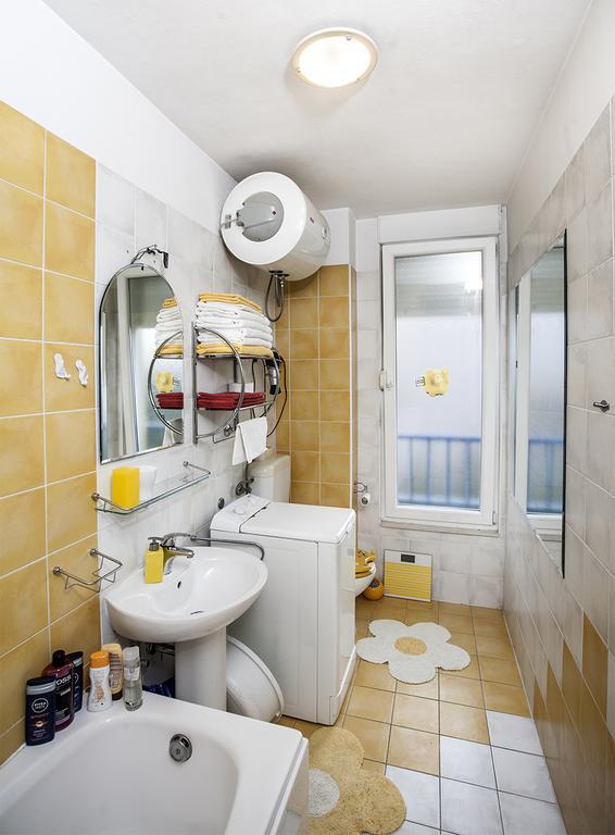 Apartment Sunny Yellow - With Balcony And Parking Place, Σπλιτ Δωμάτιο φωτογραφία