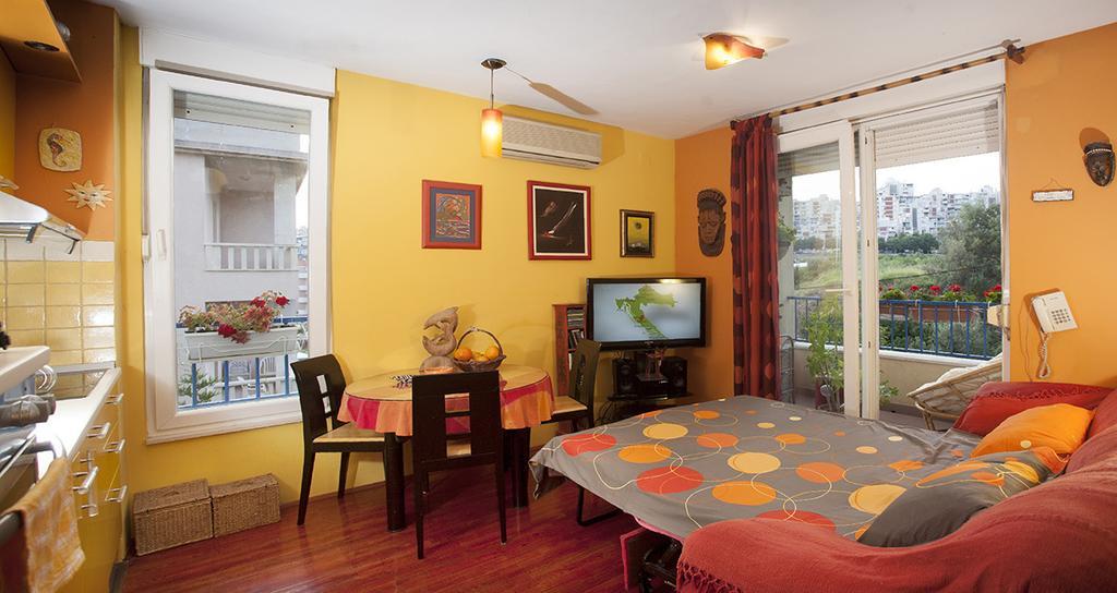 Apartment Sunny Yellow - With Balcony And Parking Place, Σπλιτ Δωμάτιο φωτογραφία